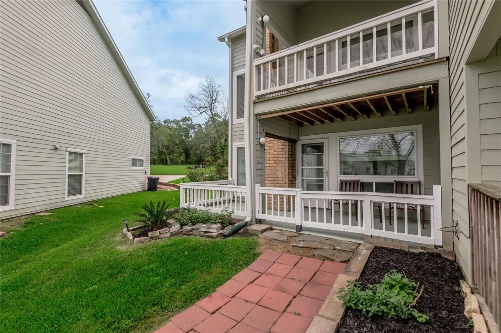 400 Echo Lane #27 Livingston, TX 77351