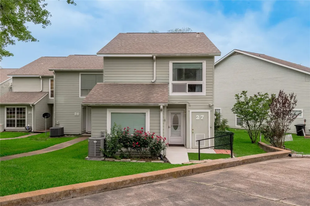 400 Echo Lane #27 Livingston, TX 77351