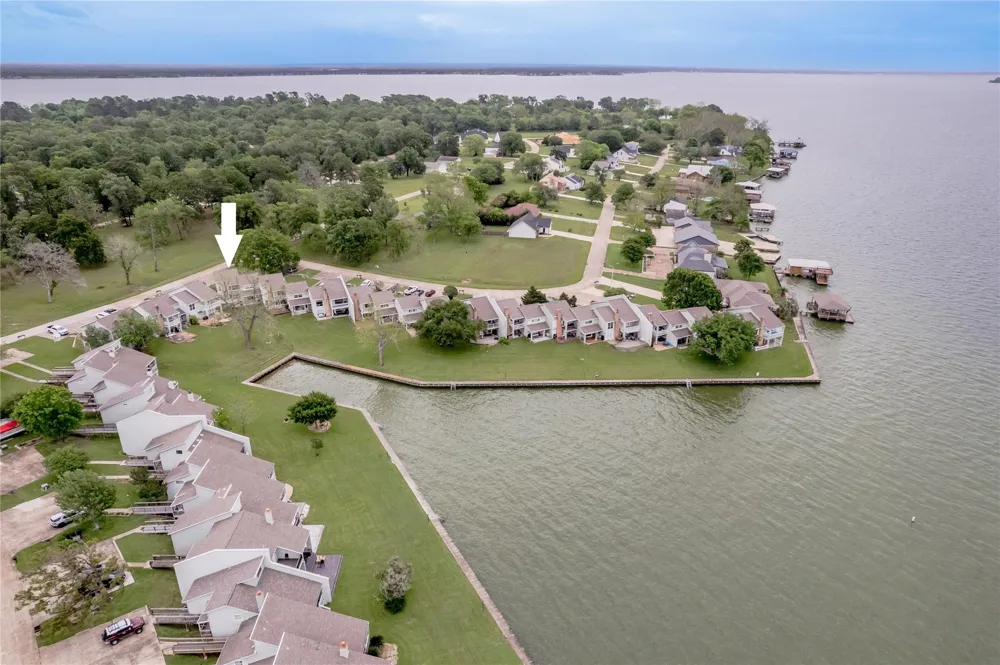 400 Echo Lane #27 Livingston, TX 77351