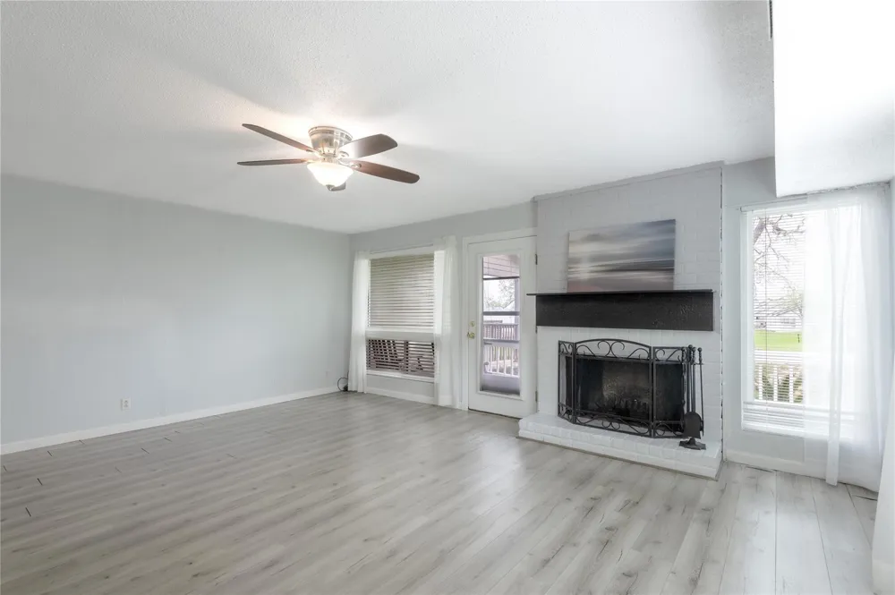 400 Echo Lane #27 Livingston, TX 77351