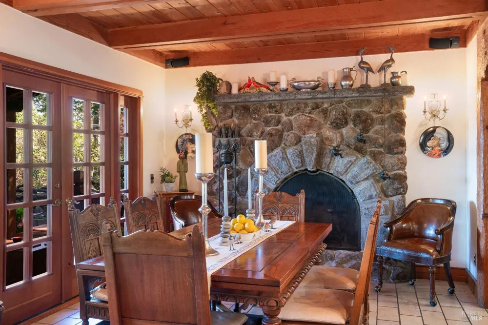 4034 Spring Mountain Road St. Helena, CA 94574