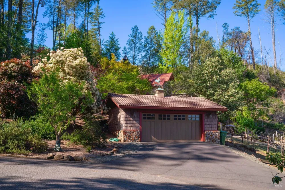 4034 Spring Mountain Road St. Helena, CA 94574