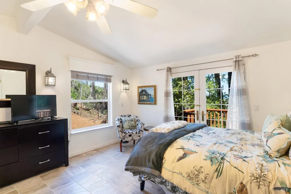 4034 Spring Mountain Road St. Helena, CA 94574