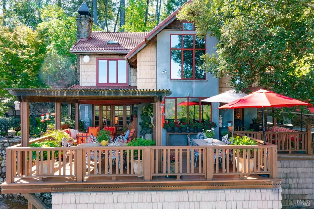 4034 Spring Mountain Road St. Helena, CA 94574