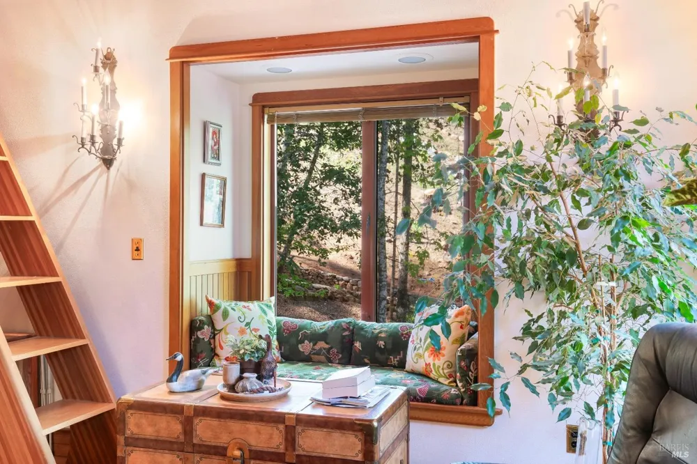 4034 Spring Mountain Road St. Helena, CA 94574