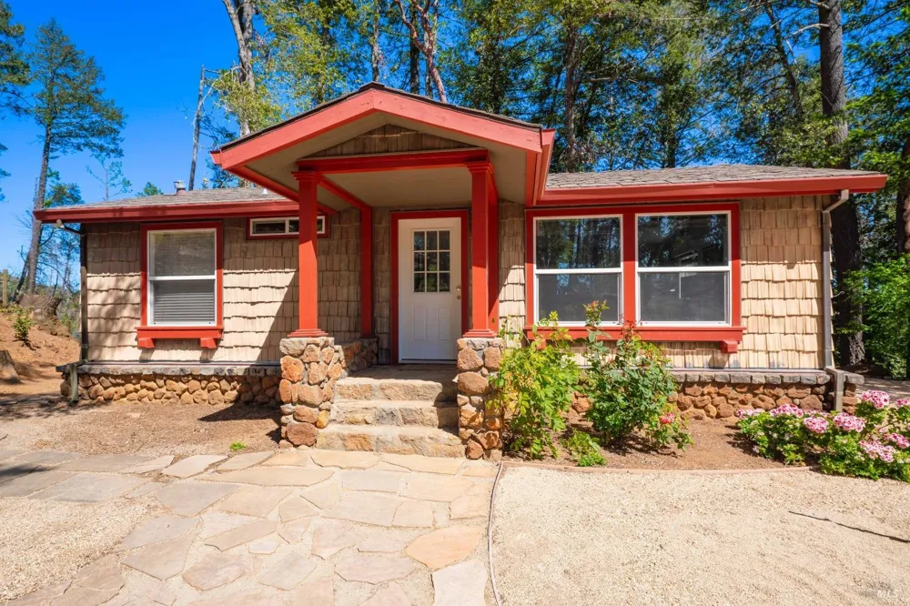 4034 Spring Mountain Road St. Helena, CA 94574
