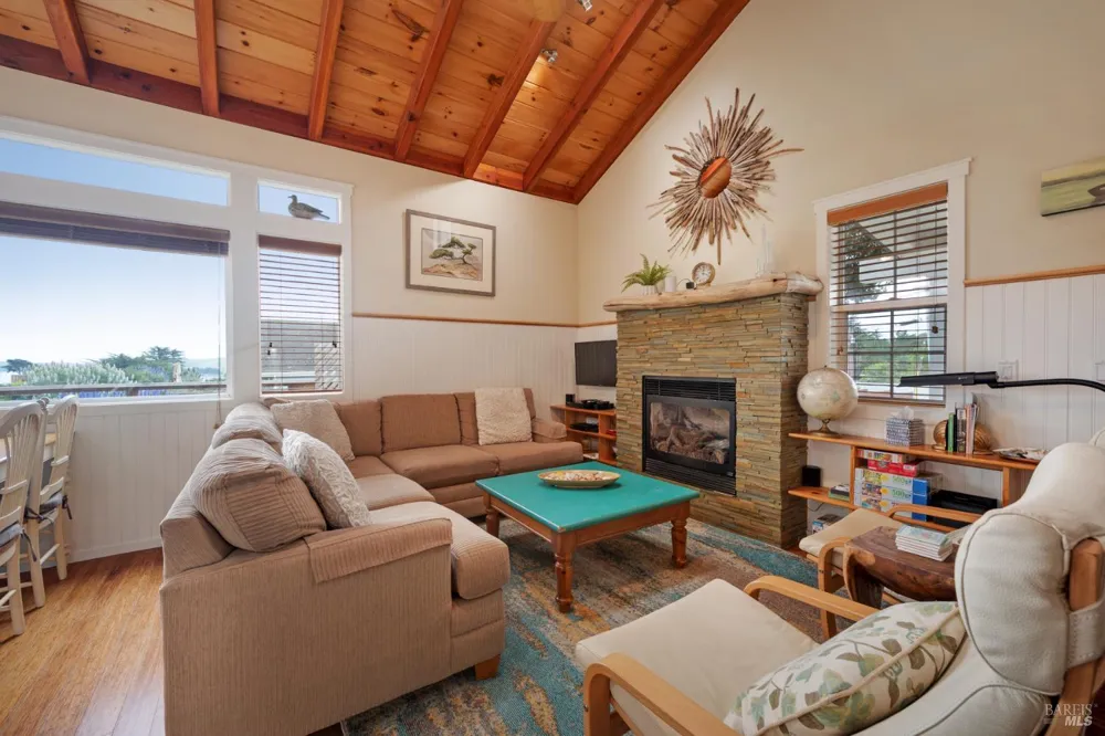 1534 Highway 1 Bodega Bay, CA 94923
