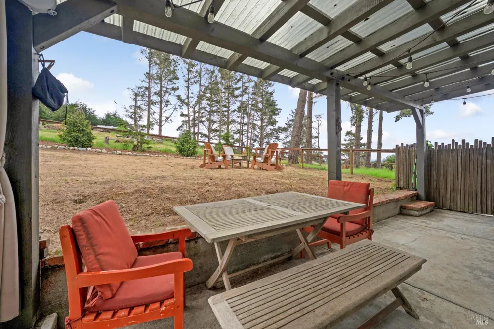 1534 Highway 1 Bodega Bay, CA 94923