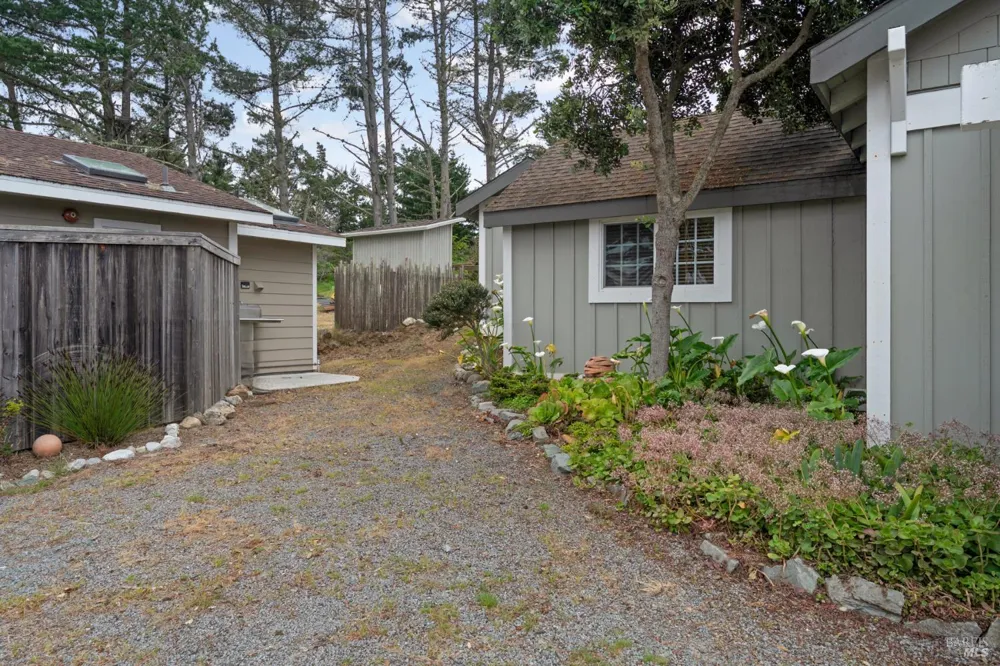 1534 Highway 1 Bodega Bay, CA 94923