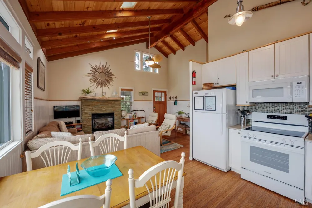 1534 Highway 1 Bodega Bay, CA 94923