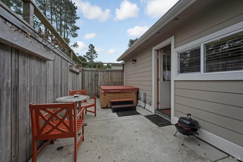 1534 Highway 1 Bodega Bay, CA 94923