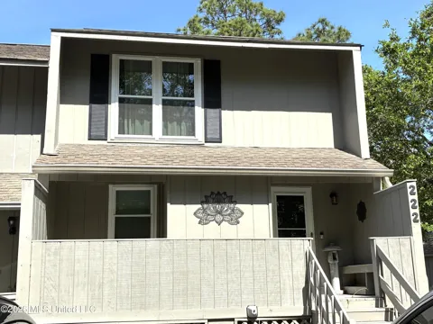 222 Highpoint Drive