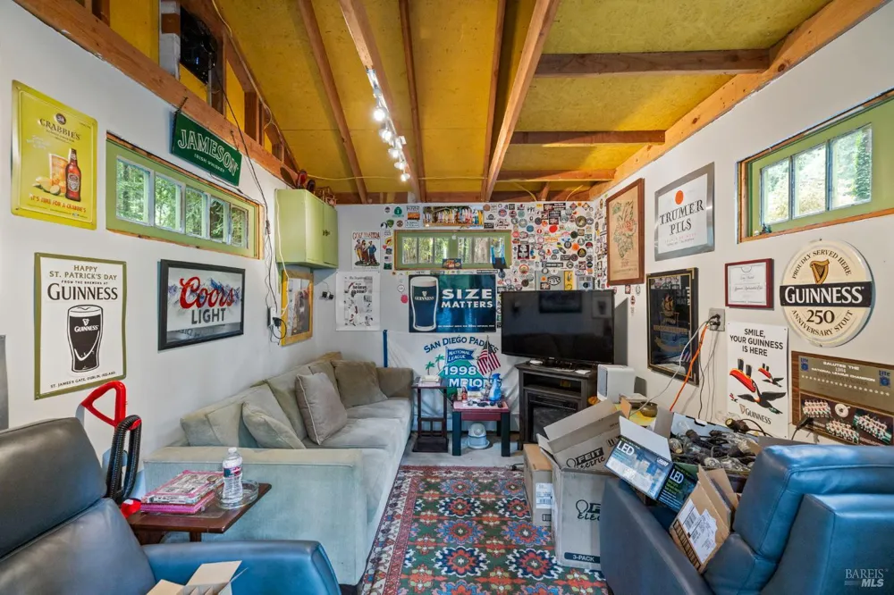 18 Wildwood Lane Cazadero, CA 95421