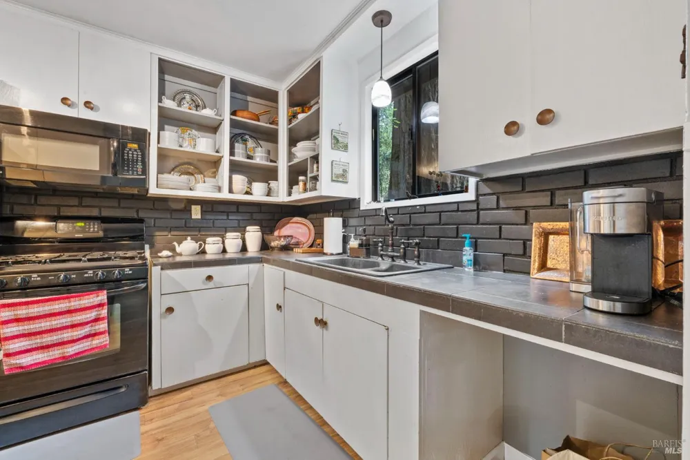 18 Wildwood Lane Cazadero, CA 95421