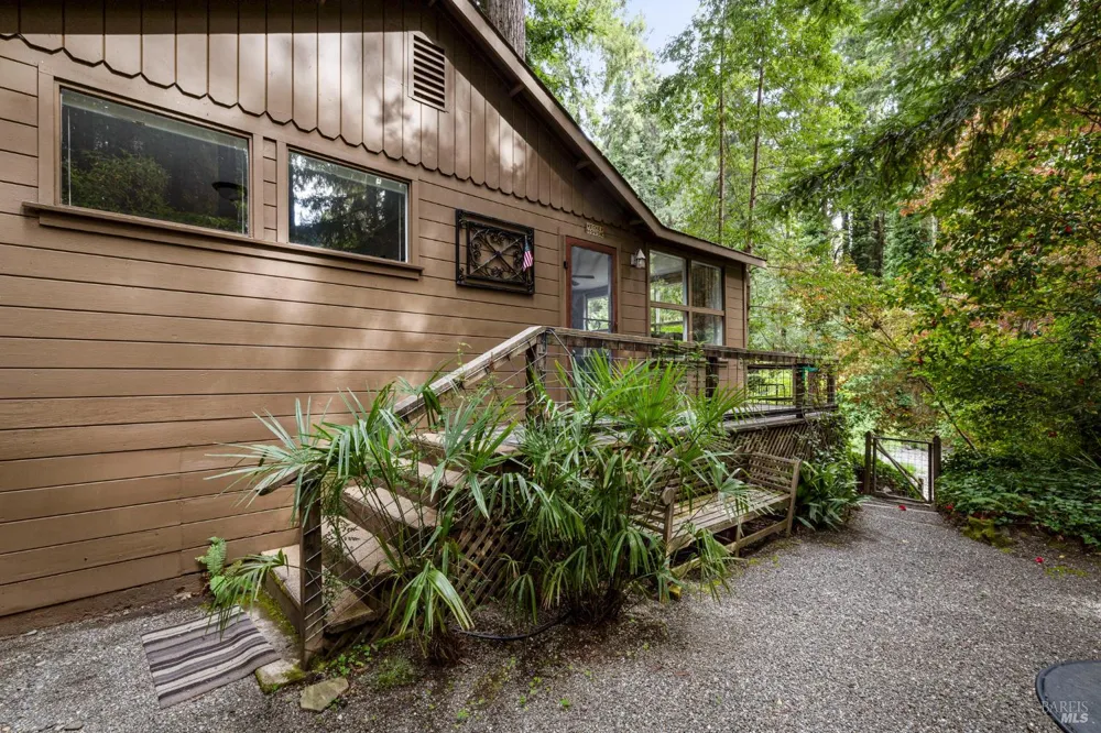 18 Wildwood Lane Cazadero, CA 95421