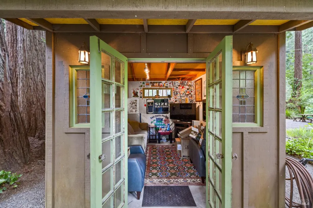 18 Wildwood Lane Cazadero, CA 95421