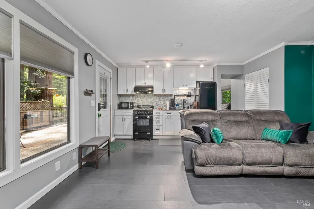 18 Wildwood Lane Cazadero, CA 95421