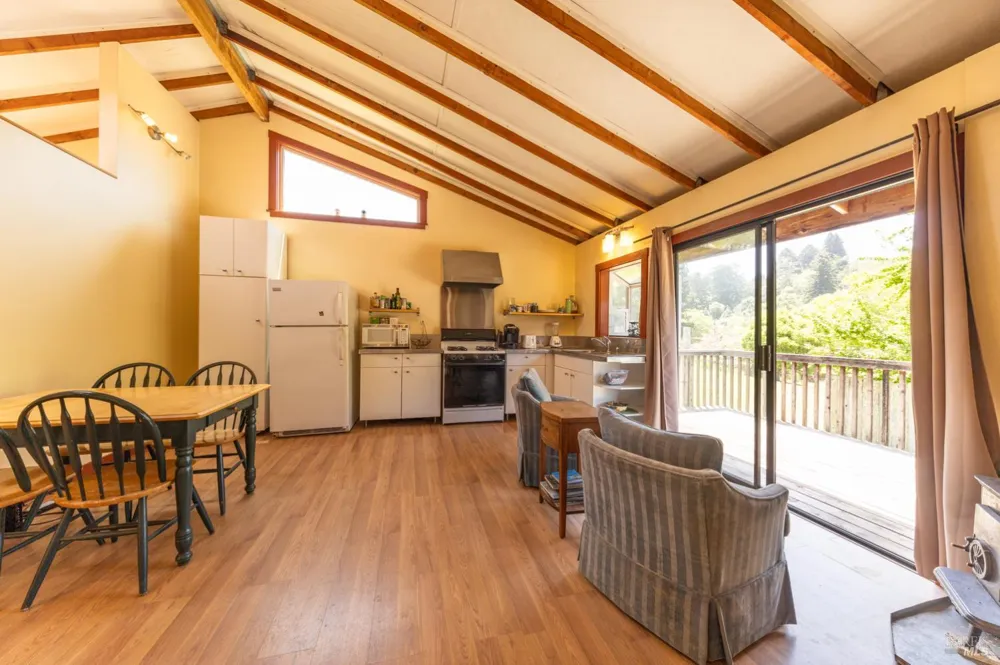 5955 Shoreline Highway Bolinas, CA 94924