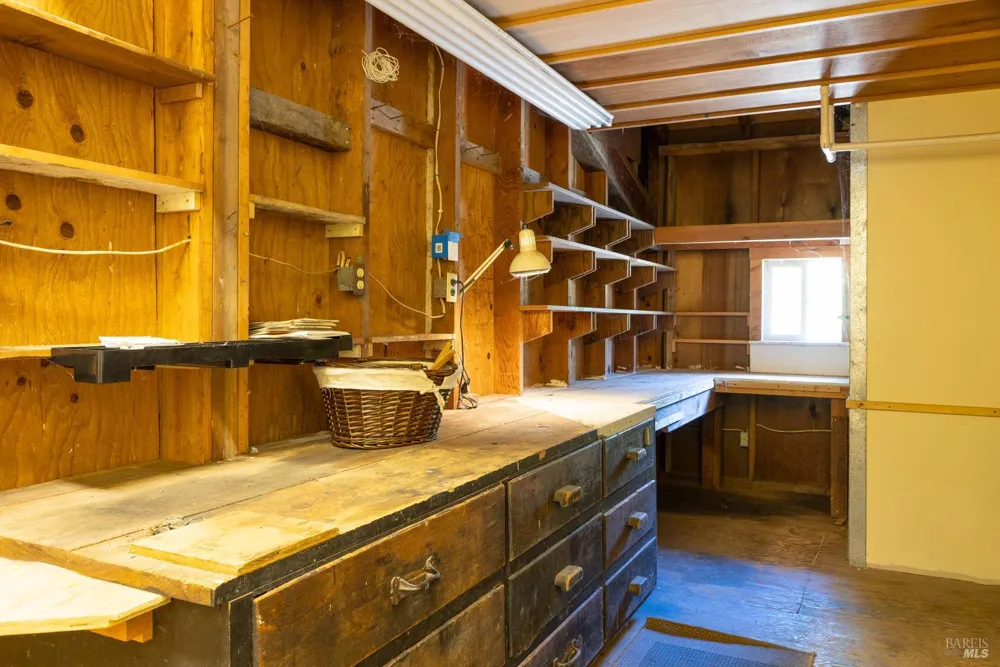 5955 Shoreline Highway Bolinas, CA 94924