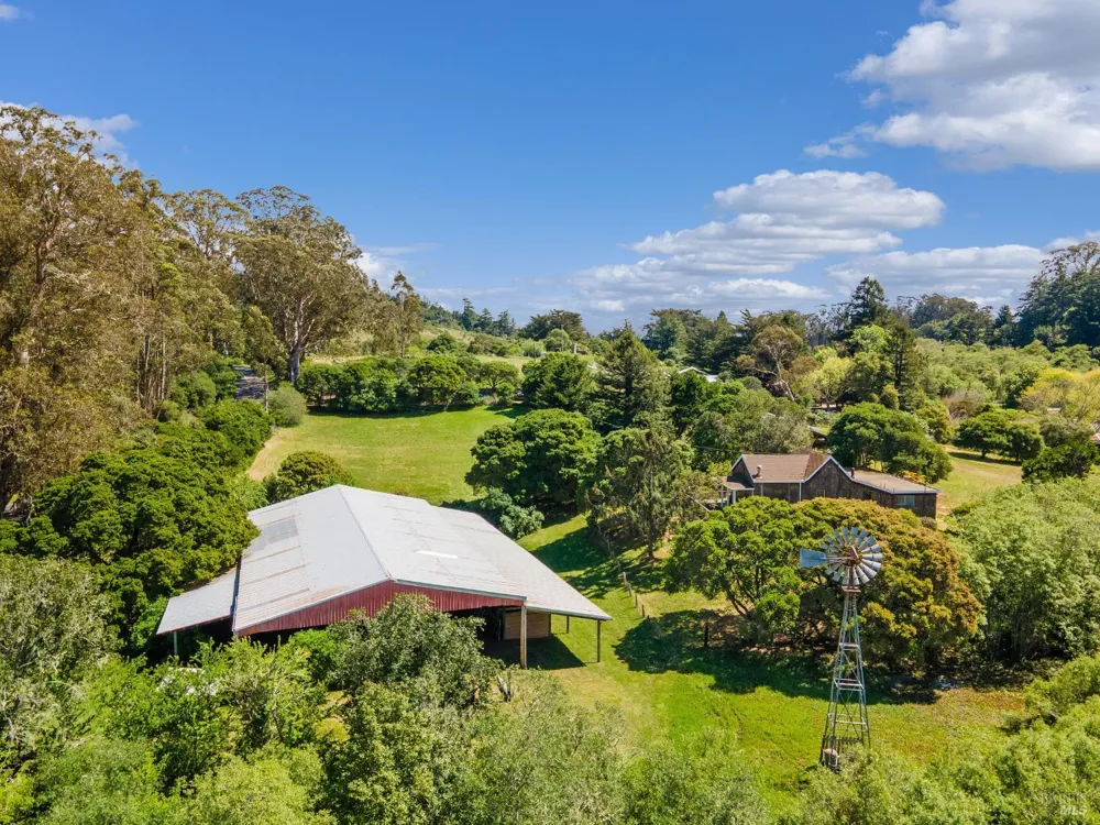 5955 Shoreline Highway Bolinas, CA 94924