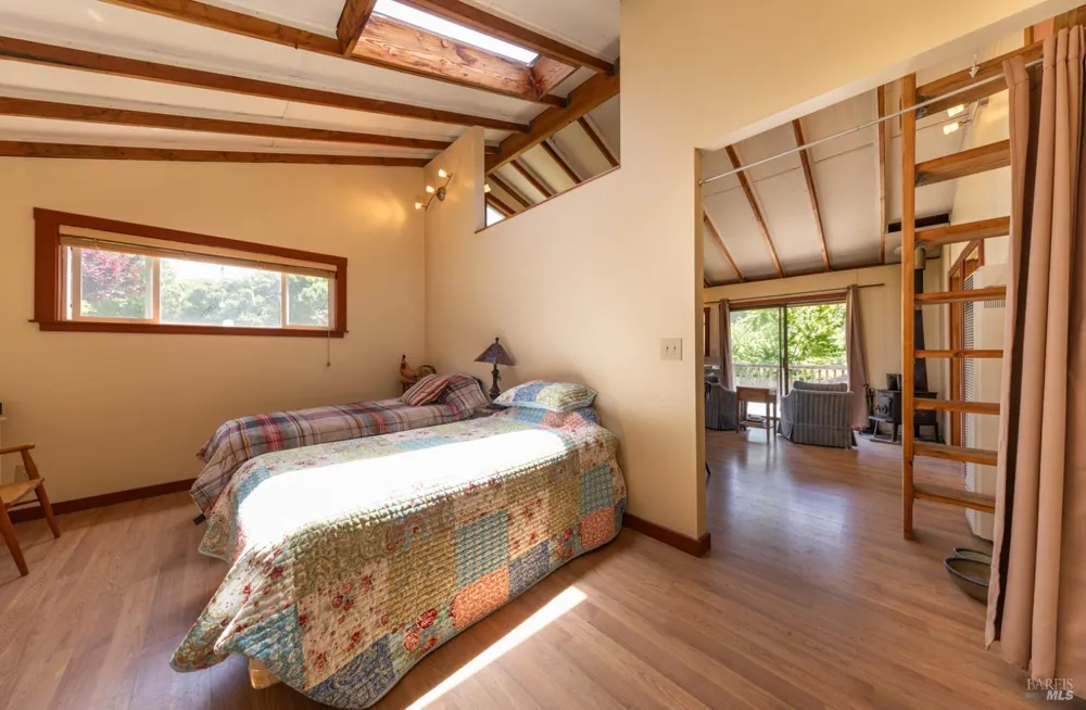 5955 Shoreline Highway Bolinas, CA 94924