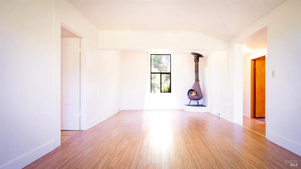 5955 Shoreline Highway Bolinas, CA 94924
