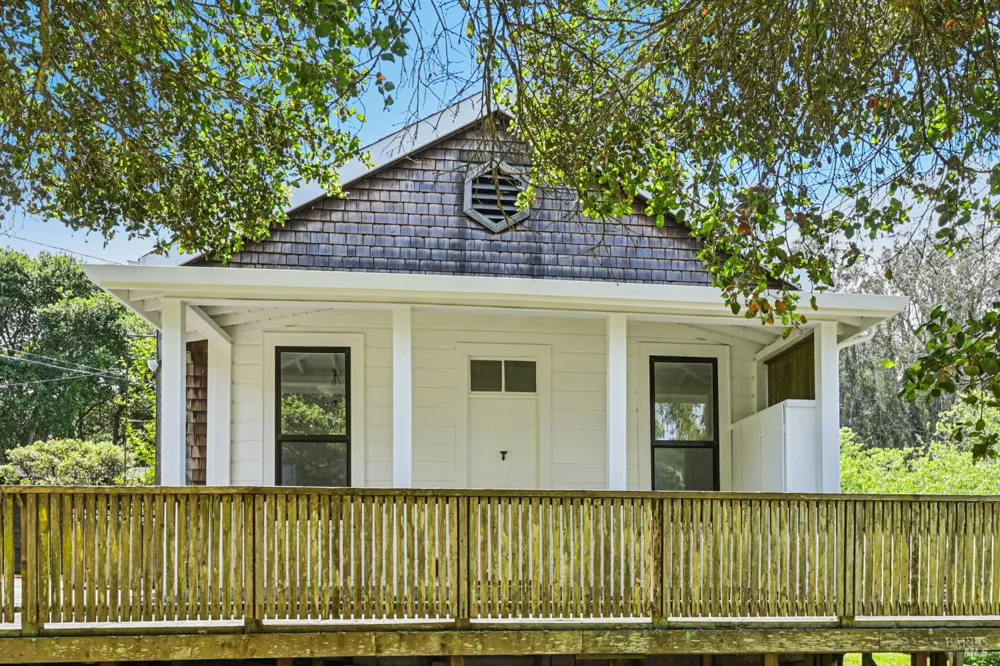5955 Shoreline Highway Bolinas, CA 94924