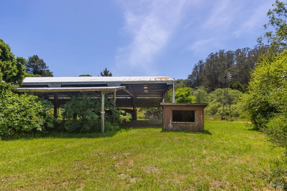 5955 Shoreline Highway Bolinas, CA 94924