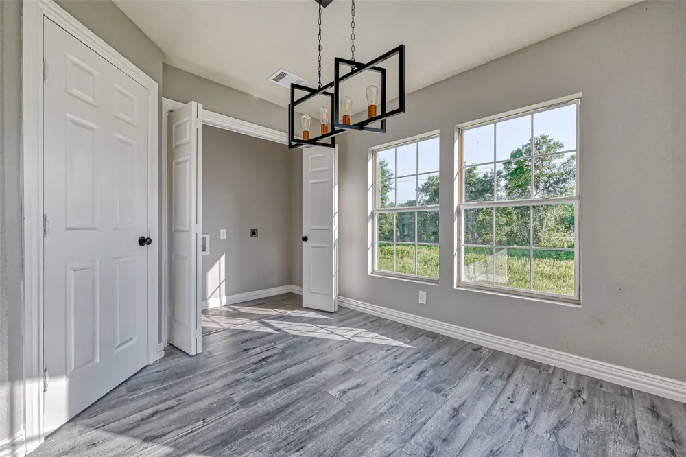 106 County Road 416 Brazoria, TX 77422