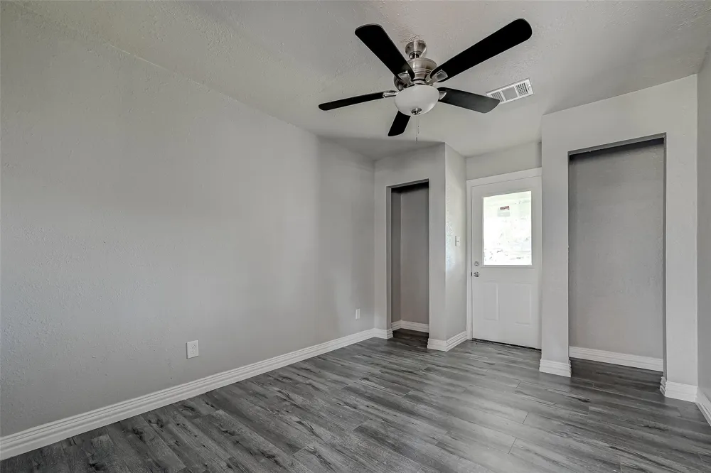 106 County Road 416 Brazoria, TX 77422