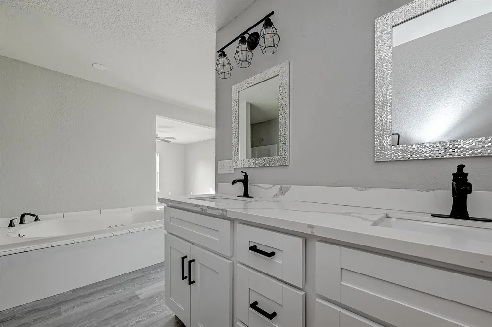 106 County Road 416 Brazoria, TX 77422