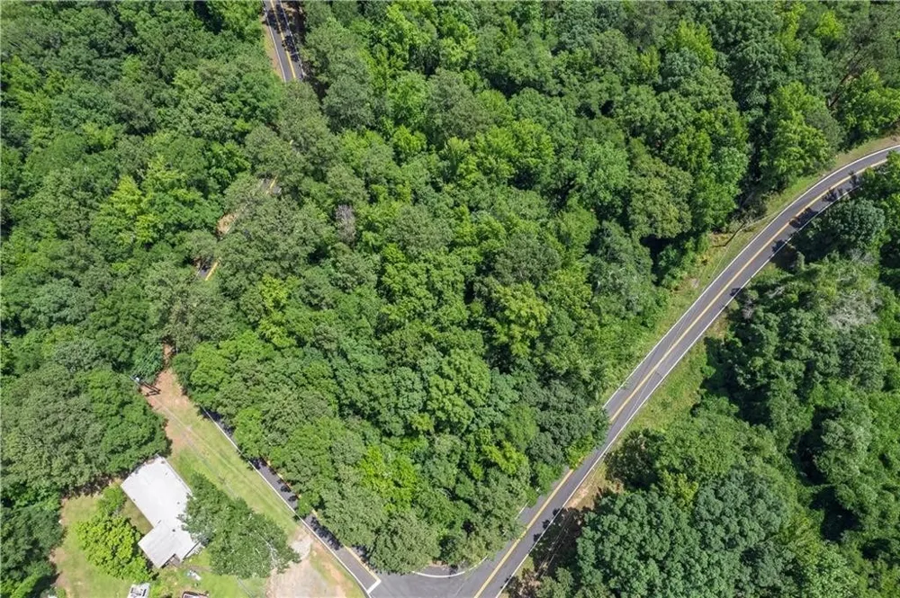 103 SE Hickory Hill Drive Milledgeville, GA 31061