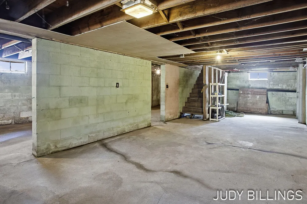 1501 68th Street Fennville, MI 49408