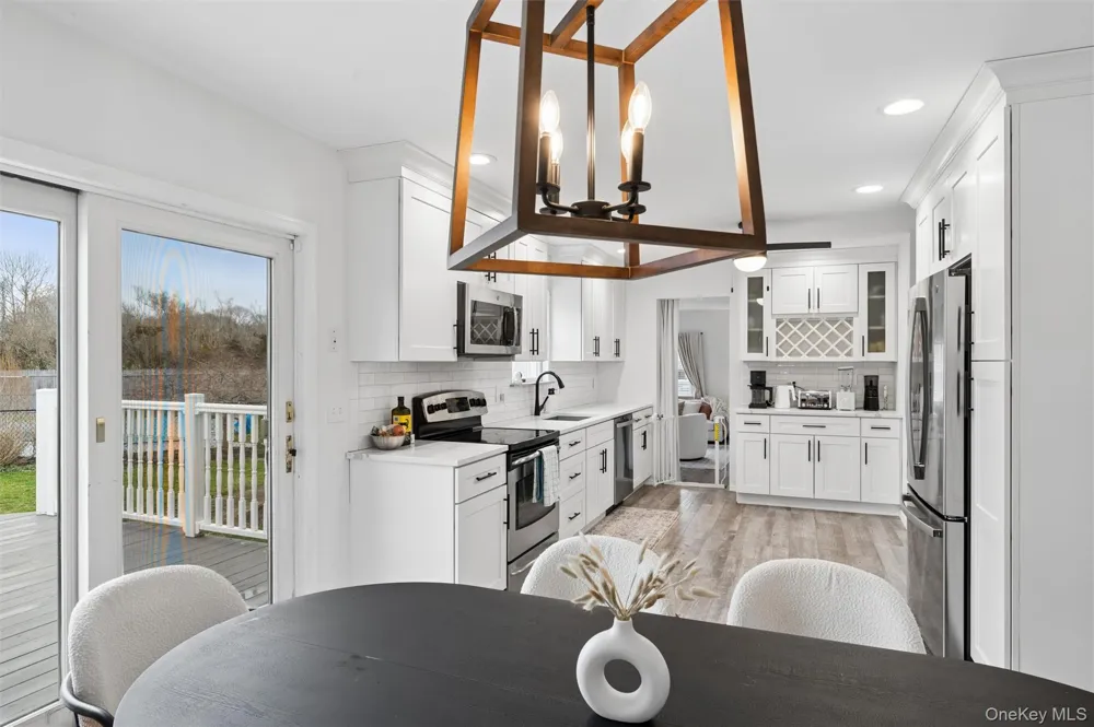 97 Grant Drive Aquebogue, NY 11901