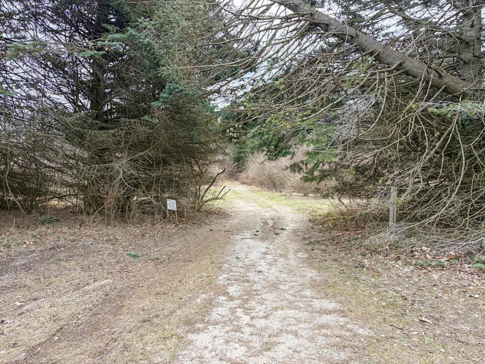 4973 S Lakeshore Drive Ludington, MI 49431