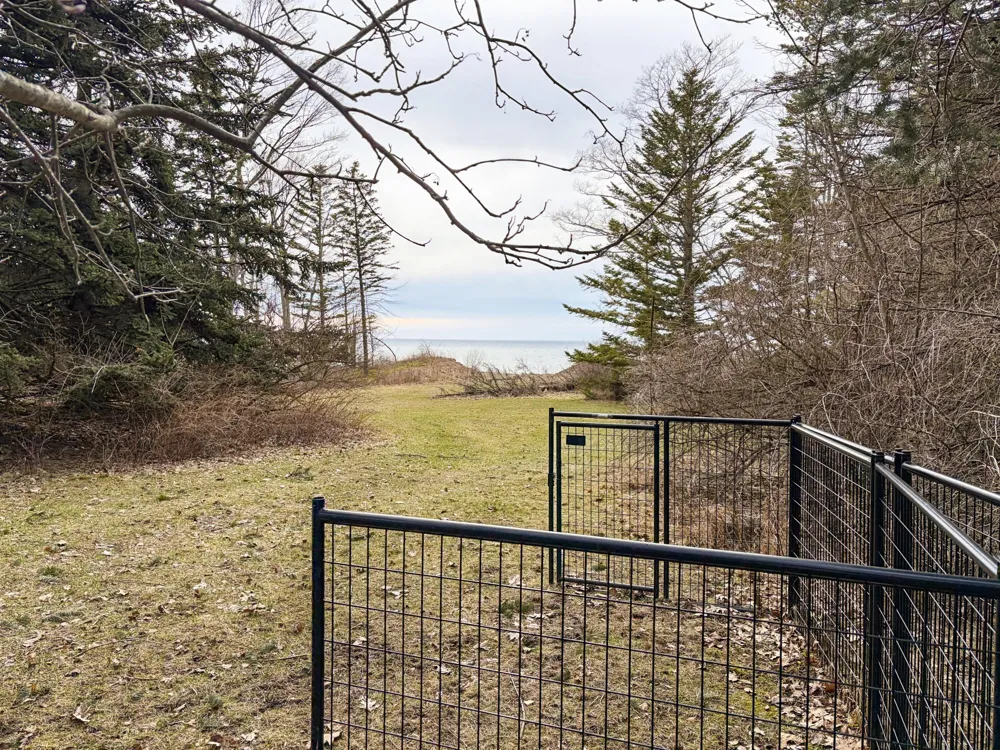 4973 S Lakeshore Drive Ludington, MI 49431