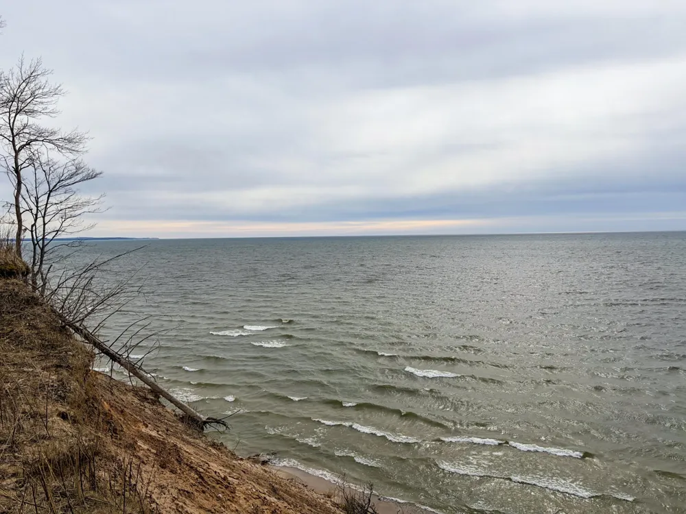 4973 S Lakeshore Drive Ludington, MI 49431
