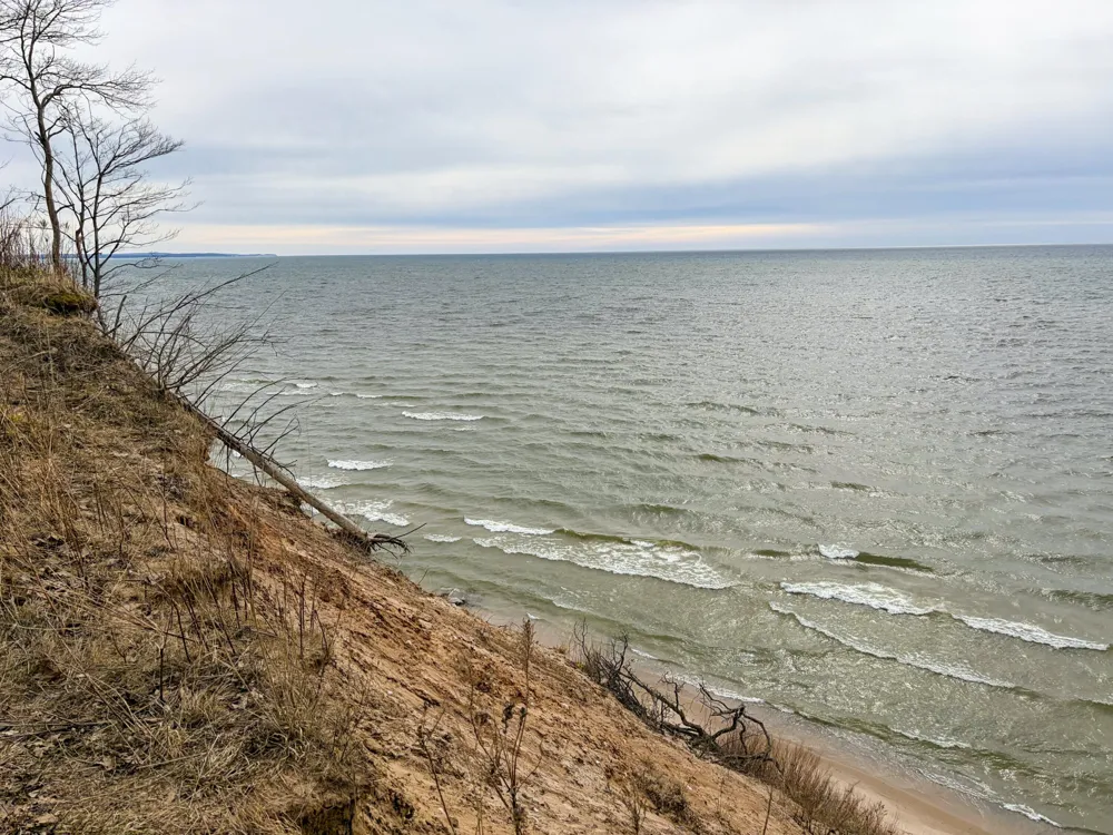 4973 S Lakeshore Drive Ludington, MI 49431