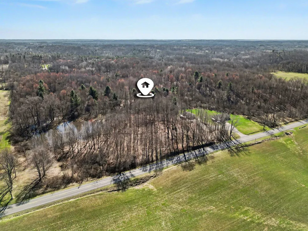 10410 Division NE Sparta, MI 49345