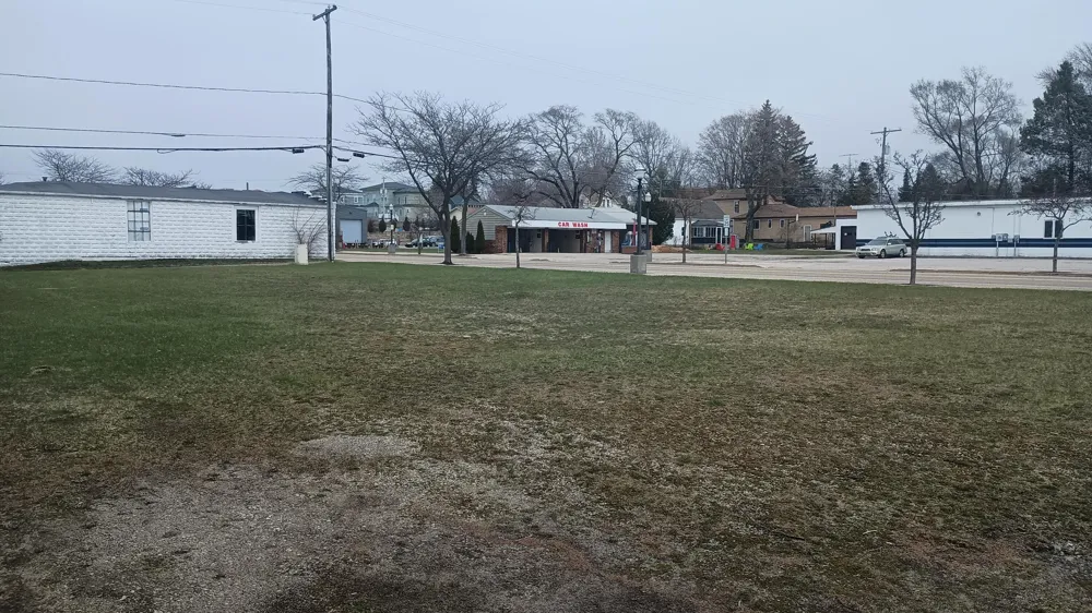 102 W Dowland Street Ludington, MI 49431