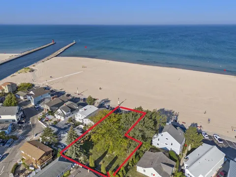 30 Lakeshore Drive