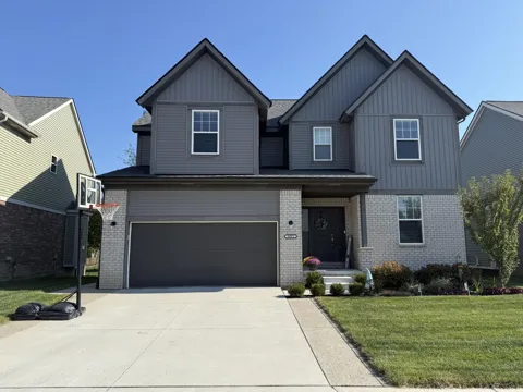 29371 Bayside Circle
