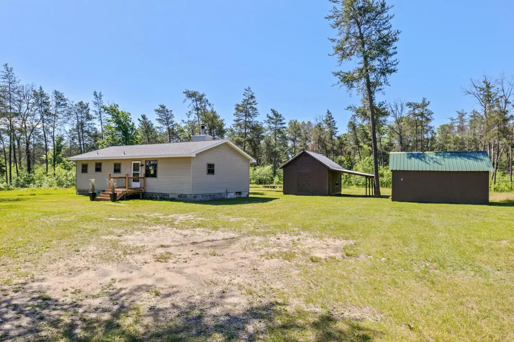 27 E 9 Mile Road Irons, MI 49644