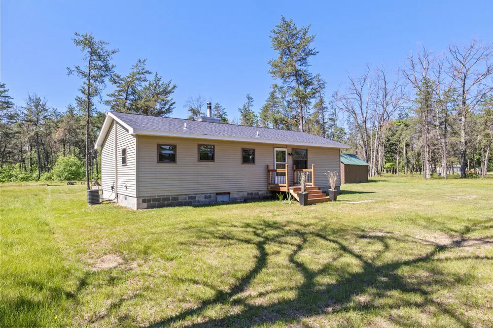 27 E 9 Mile Road Irons, MI 49644