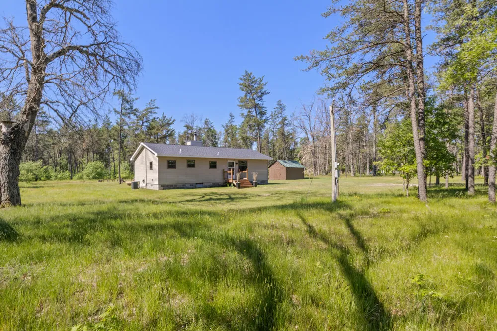 27 E 9 Mile Road Irons, MI 49644