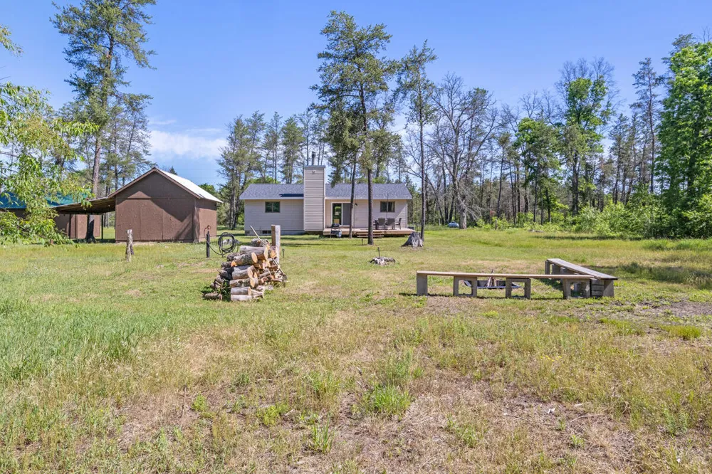 27 E 9 Mile Road Irons, MI 49644