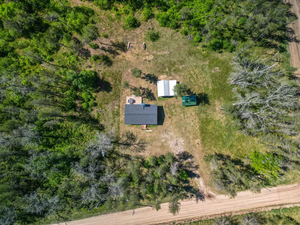 27 E 9 Mile Road Irons, MI 49644