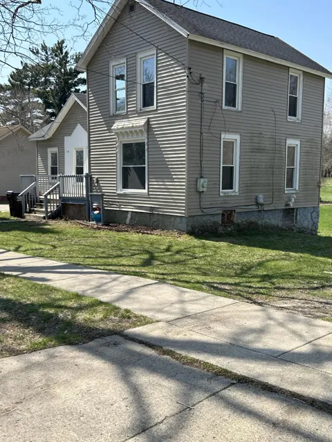 714 Maple Grove Avenue