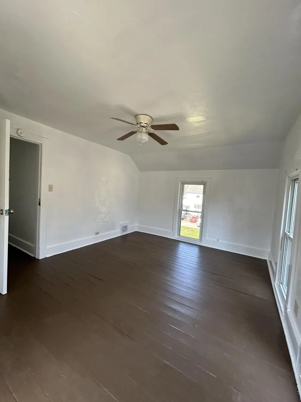 714 Maple Grove Avenue Hudson, MI 49247