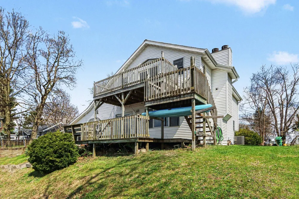 55530 Bucknell Lane Mendon, MI 49072